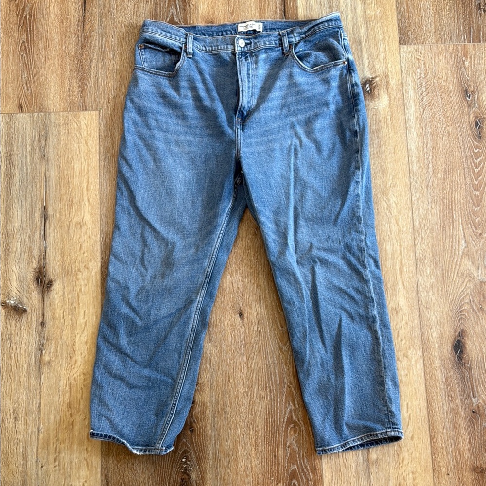 Abercrombie & Fitch Blue Relaxed Jeans